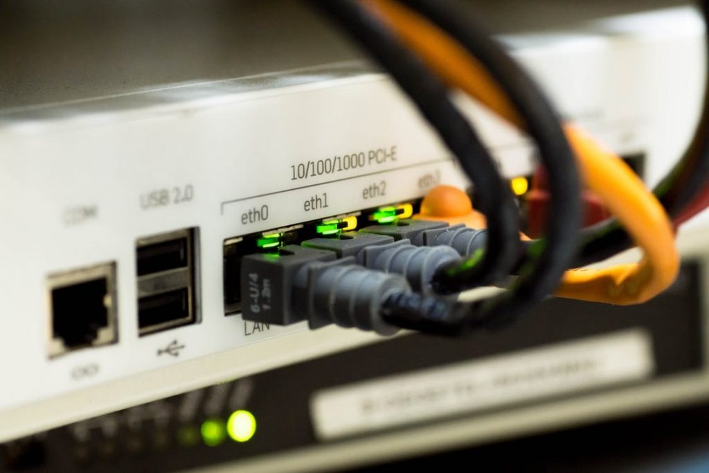 Advantages And Disadvantages Of Subscribing To DSL Internet Raon Digital